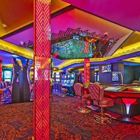 crystal palace казино